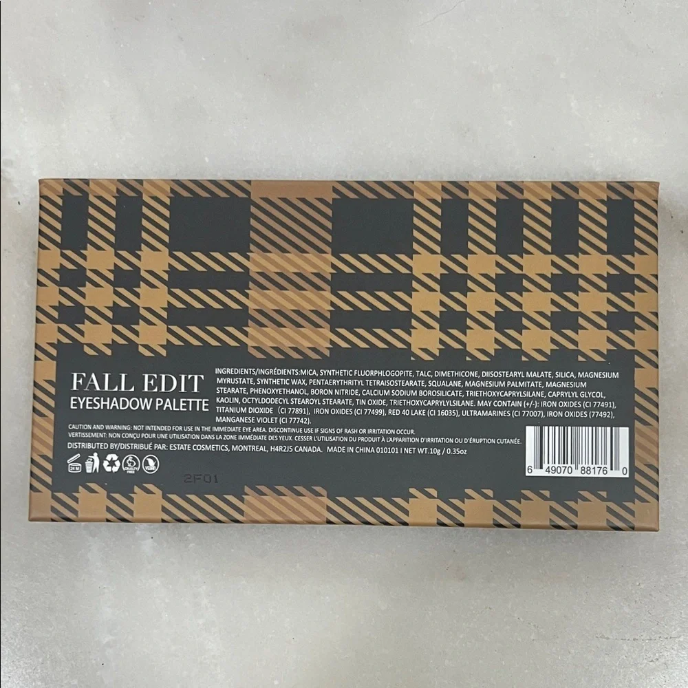 Estate Plaid Design Eyeshadow Palette